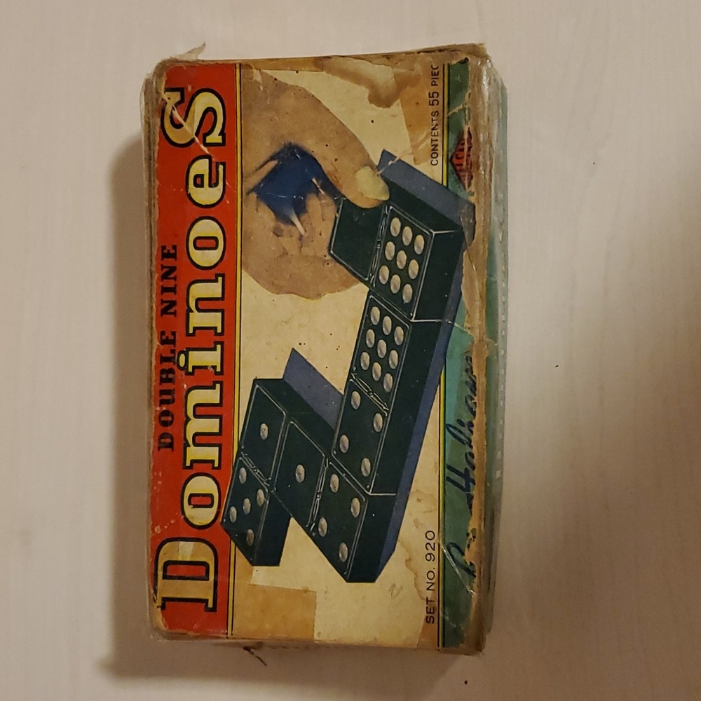 Double Nine Dominoes by Halsam